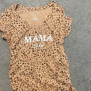 Leopard print mama to be maternity shirt XS